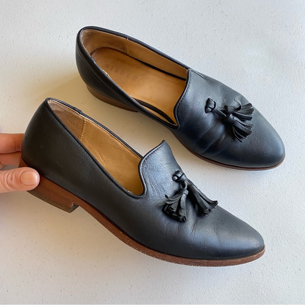 Nisolo Size 6.5 Black Fringe Tassle Slip-on Genuine Leather Pointed Loafer Flats